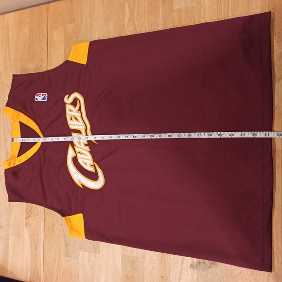 NBA cavaliers basketball Jersey. XL - Picture 9 of 11